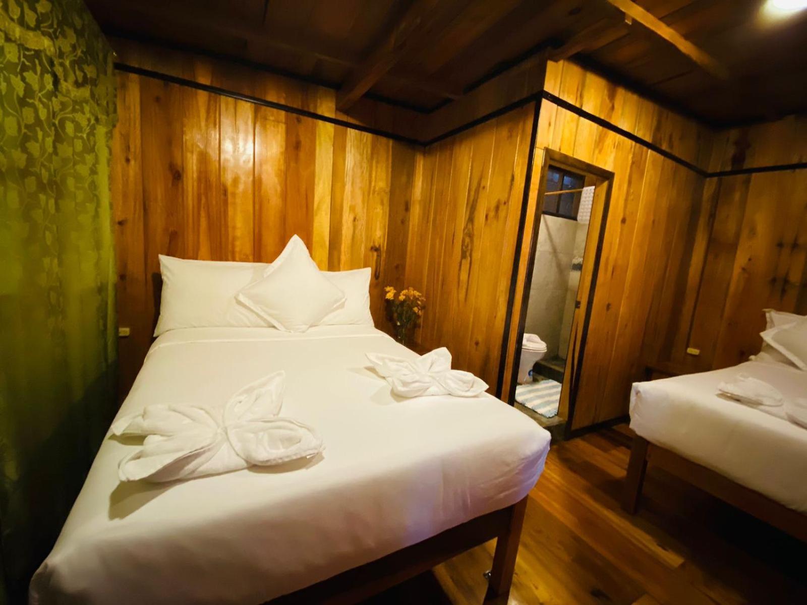 Guayabo Hostal Mindo Room photo