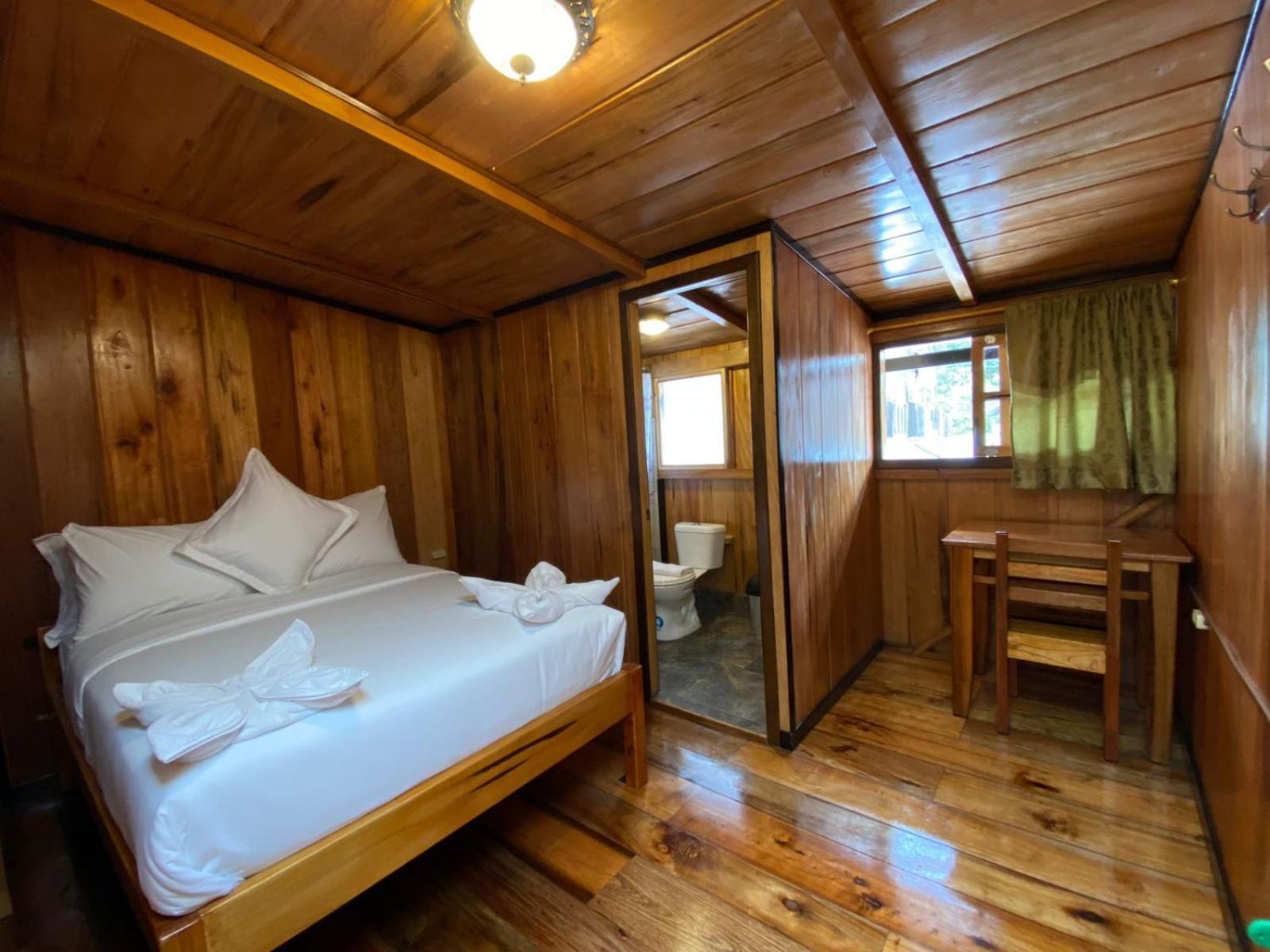 Guayabo Hostal Mindo Room photo