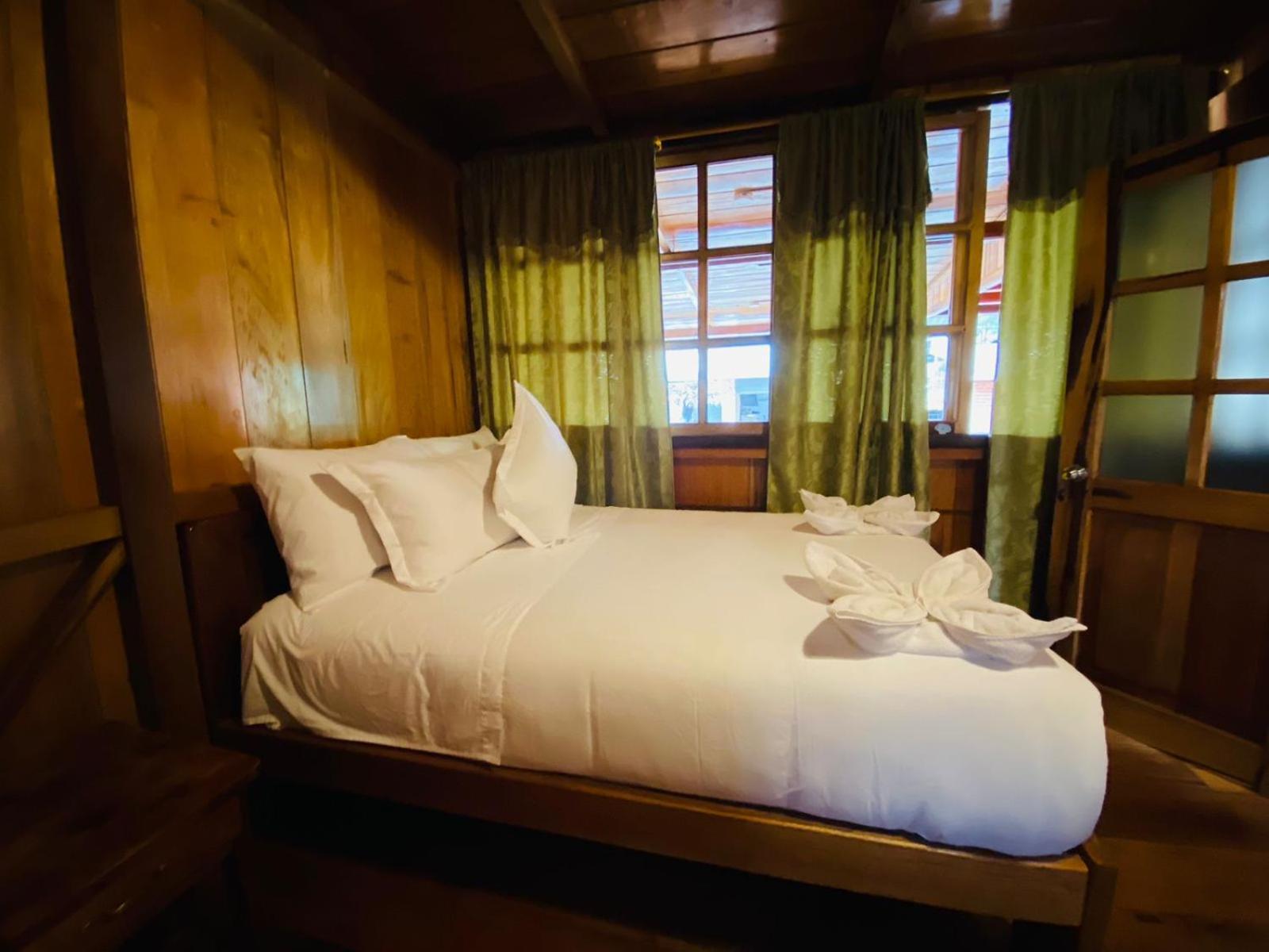 Guayabo Hostal Mindo Room photo