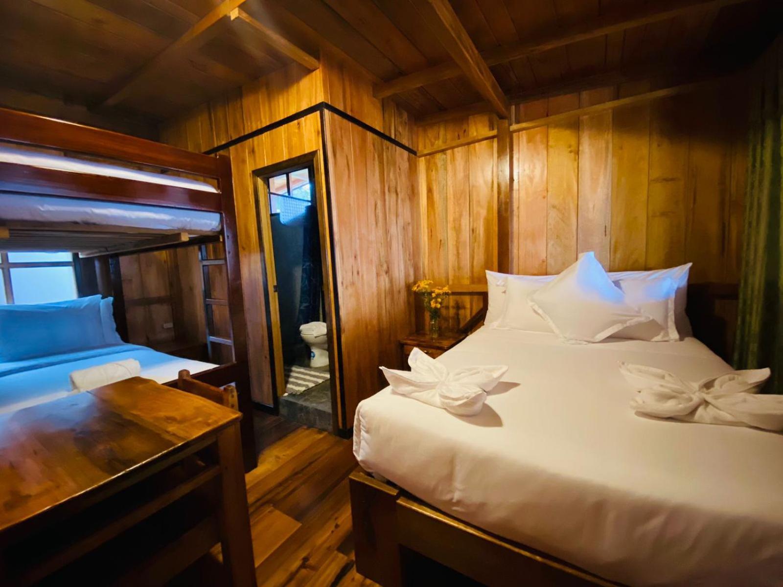 Guayabo Hostal Mindo Room photo
